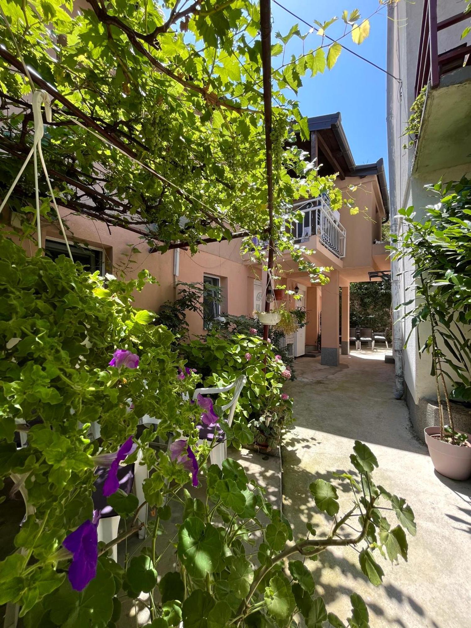 Apartman Nermin Mostar Exterior foto